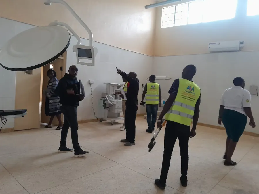 Site walk-through in an operating theatre