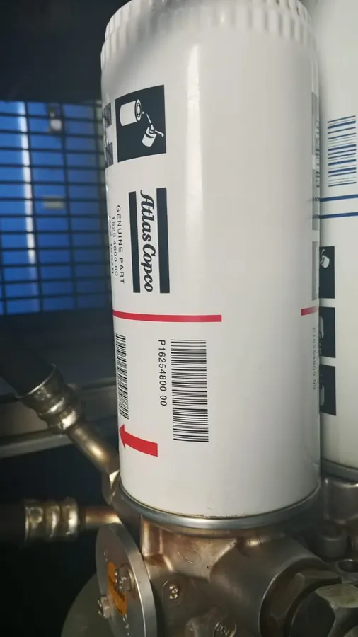 Compressor filter element